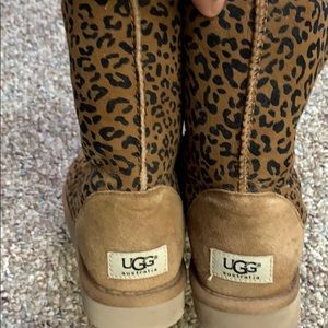 Gently used leopard print Ugg’s